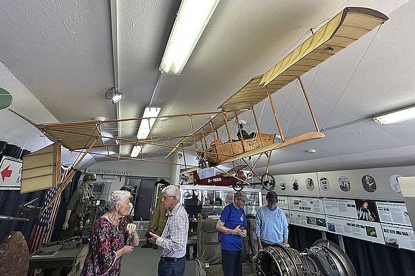 Im Luftfahrtmuseum 400px